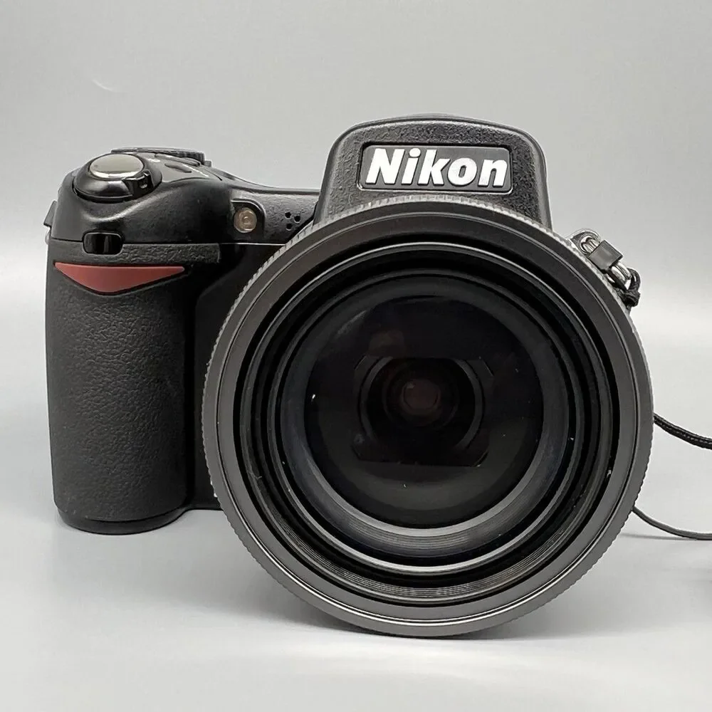 Nikon Coolpix 8800 VR 8MP Digital Camera BODY ONLY - WORKS - NO BATTERY/CHARGER